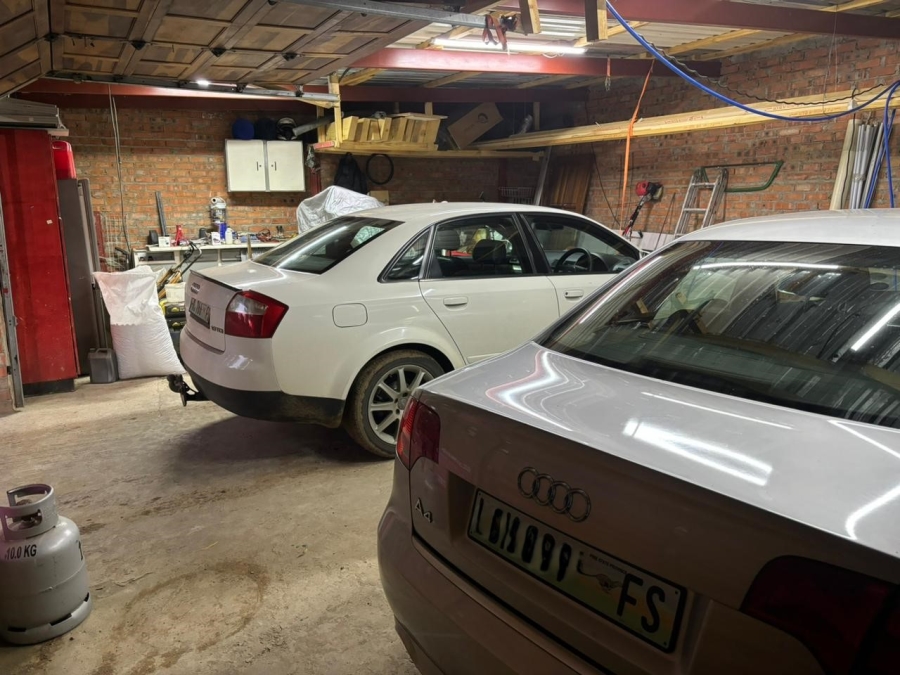 3 Bedroom Property for Sale in Lakeview Free State